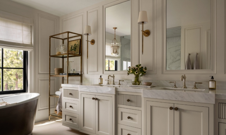 master bathroom wall decor