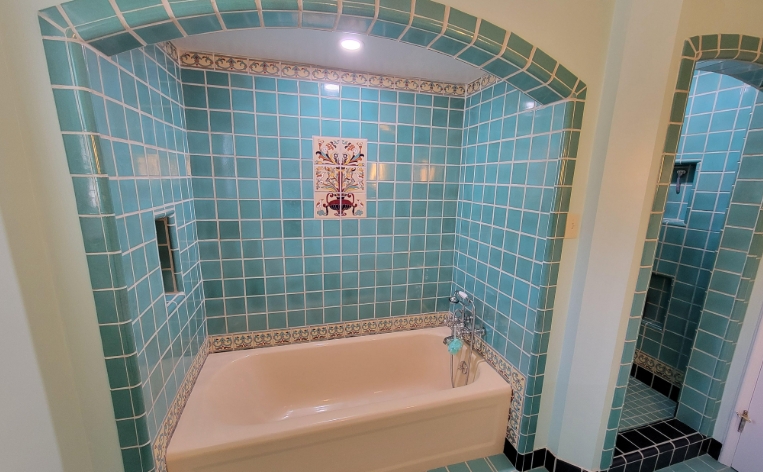 blue bathroom art