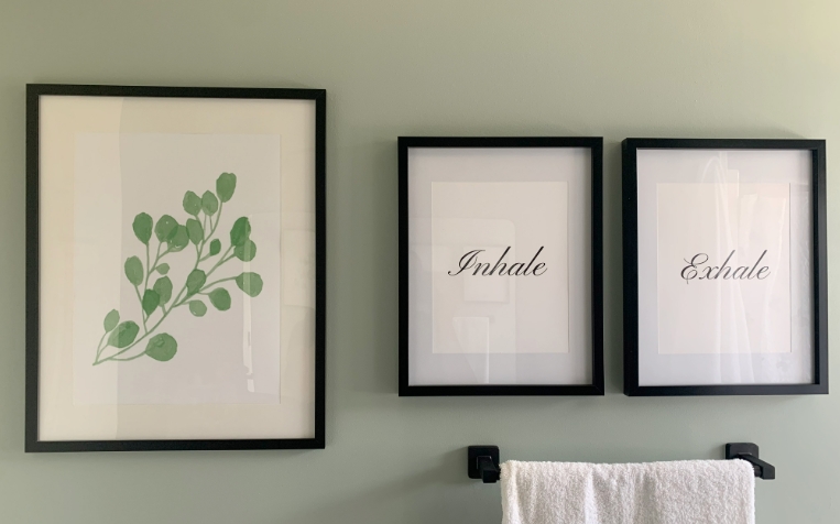 small bathroom wall art