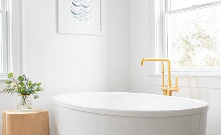 wall art suitable for bathrooms