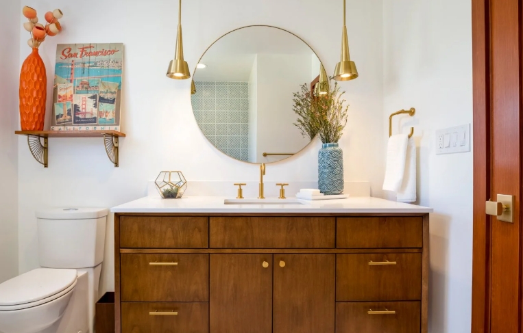 small powder room wall decor