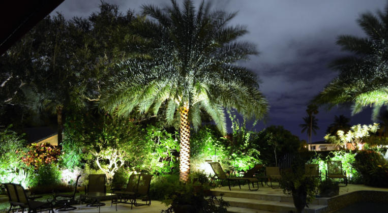 Front yard lighting design ideas