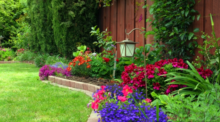 Front yard with unique planters