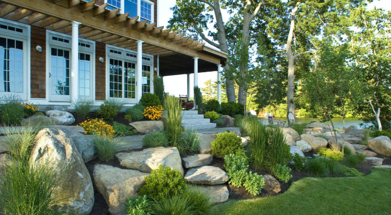 Front yard with decorative gravel
