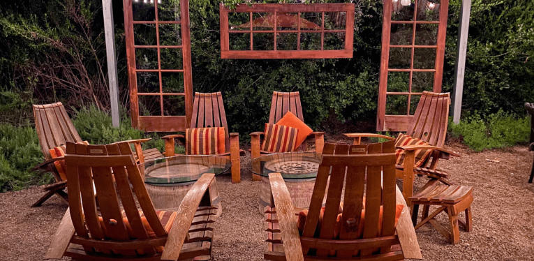 Patio Rustic Furniture for Cozy Spaces