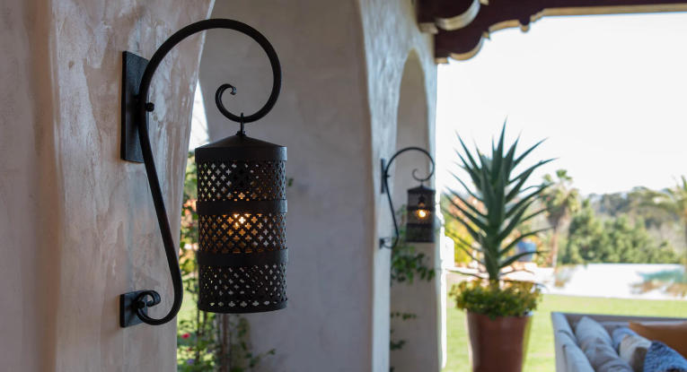 Rustic Outdoor Wall Lantern Ideas
