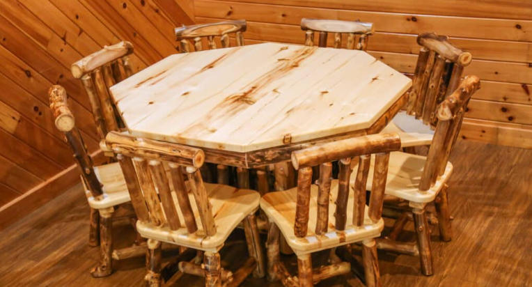 Rustic Wood Outdoor Dining Tables for Entertaining