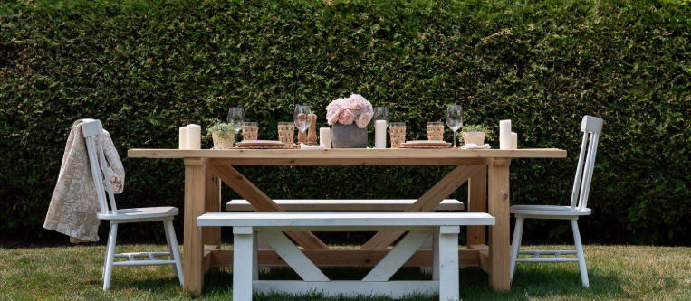 Farm Style Outdoor Tables for Country Homes
