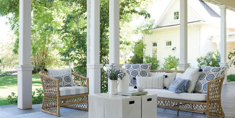 Mixing Patterns for a Boho Outdoor Look