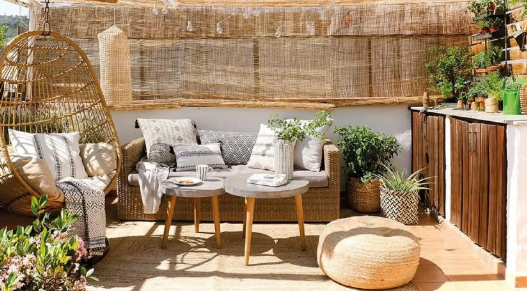 How to Mix Natural Fabrics for Boho Outdoor Areas
