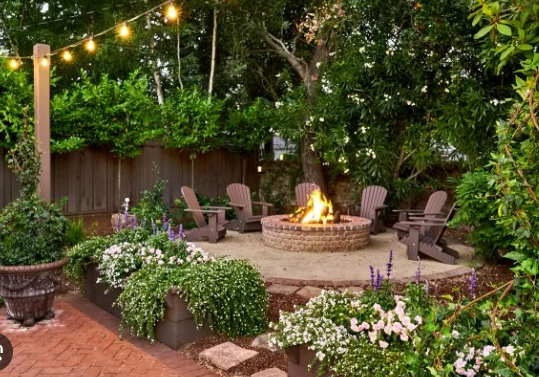 Spring Garden Ideas for a Luxury Backyard Landscape