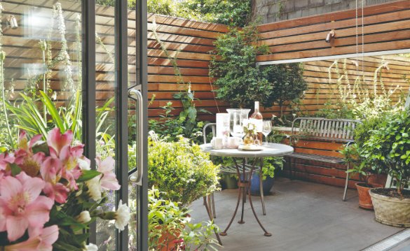Vintage Patio Decor for Garden Patios