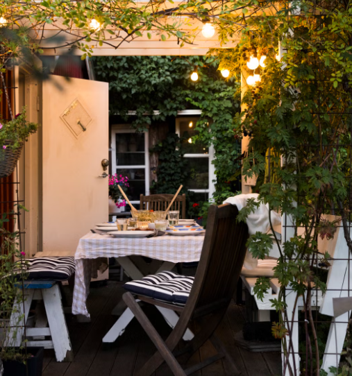 Thrifted Vintage Patio Decor Ideas