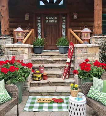 Vintage Patio Decor for Summer