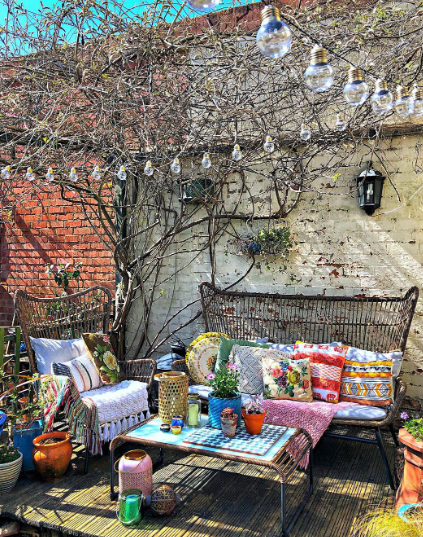 Where to Buy Vintage Patio Decor